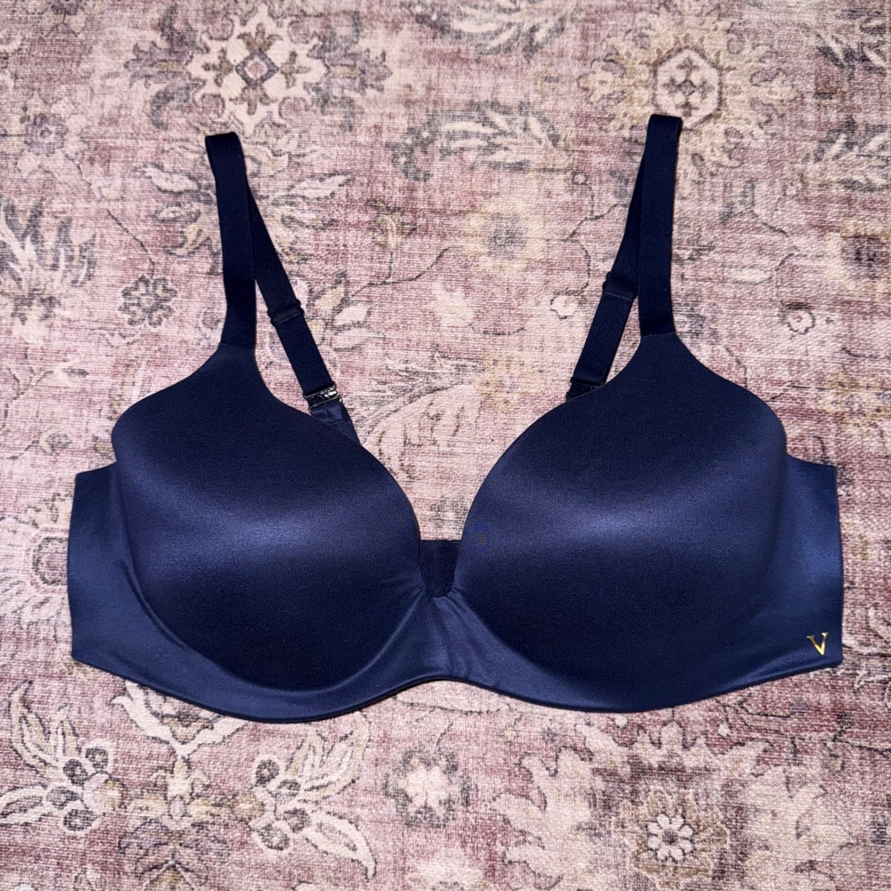 Victoria's Secret Navy Blue T-Shirt Bra Lightly Lined Underwire 38C